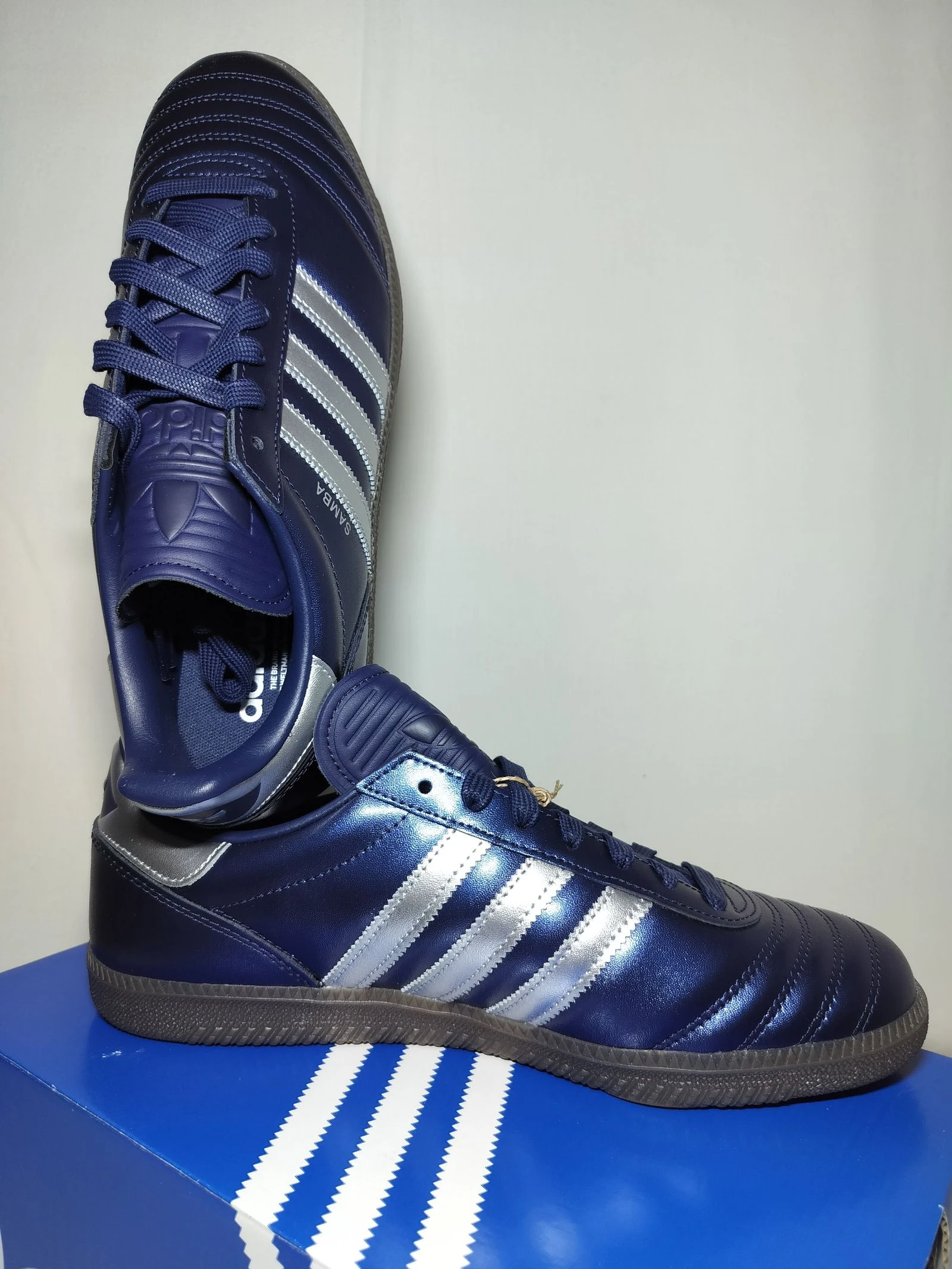 Adidas Samba New 43 Sneakers Original Unisex Femmes Hommes Tenue Tendance Vintage Premium Rétro Y2K – photo 13